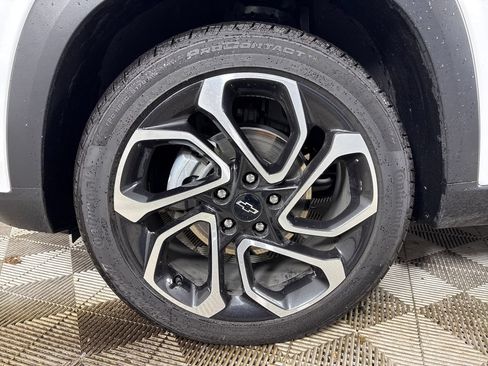 Used 2026 Chevrolet Trax RS w/ Driver Confidence Package FWD image 12