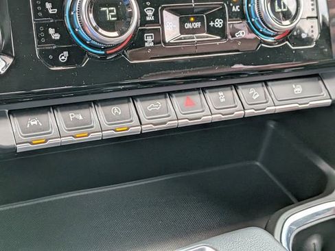 Used 2022 GMC Sierra 1500 Denali Ultimate image 24