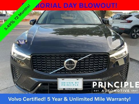 Certified 2023 Volvo XC60 B5 Plus FWD image 3