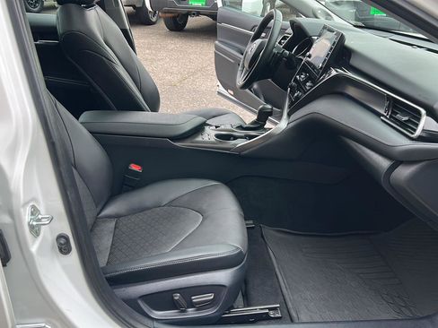 Certified 2023 Toyota Camry XSE w/ Navigation Package image 29