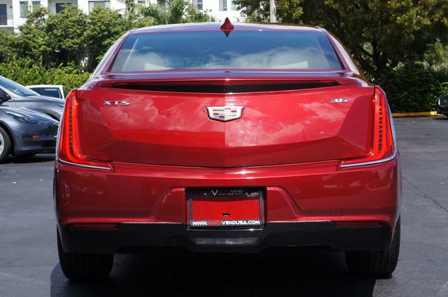 Used 2018 Cadillac XTS FWD image 6