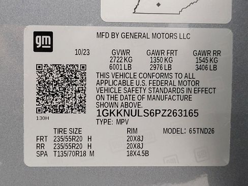 Used 2023 GMC Acadia SLT w/ Elevation Edition image 29