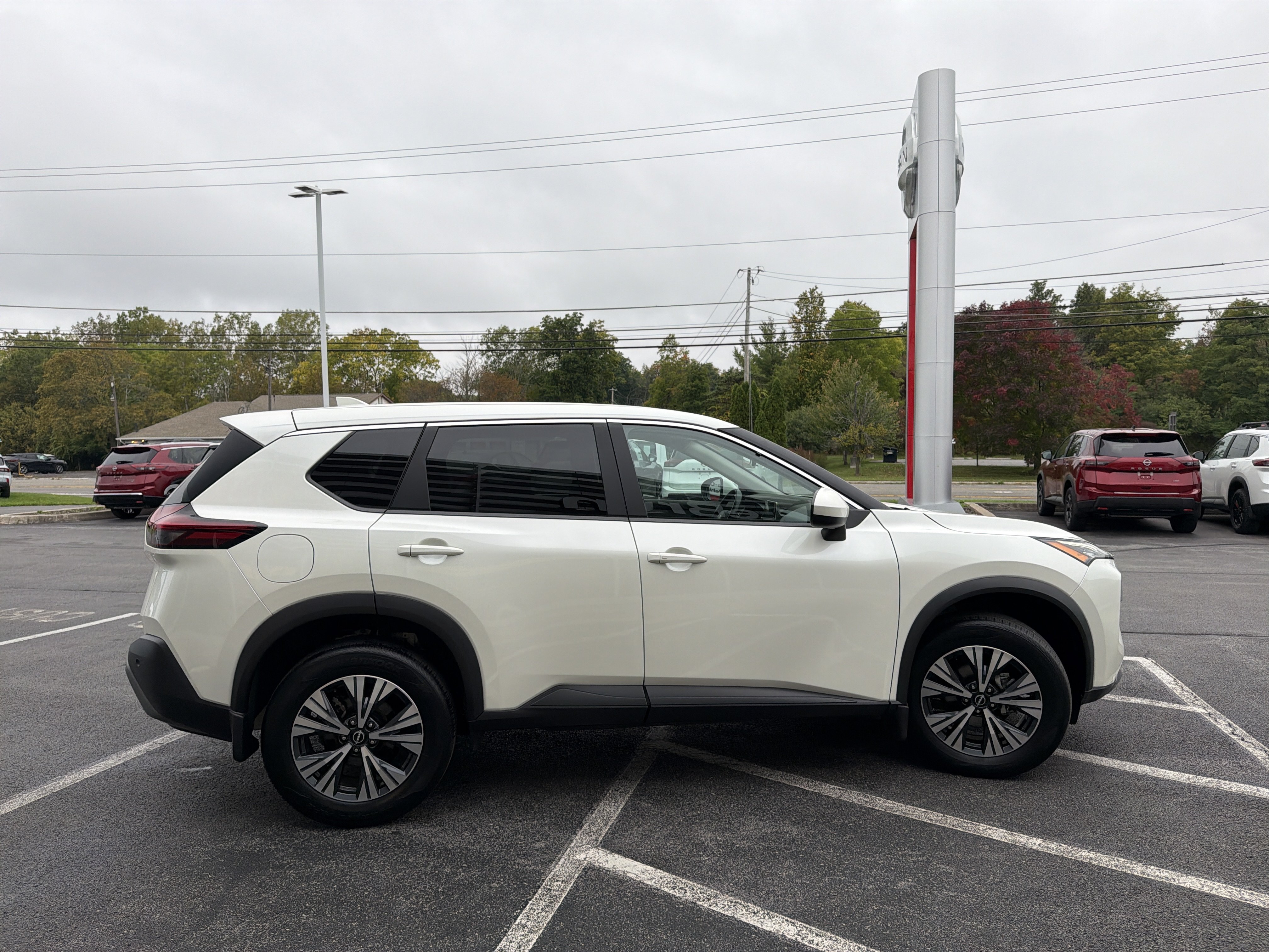 Certified 2023 Nissan Rogue SV AWD/4WD image 8