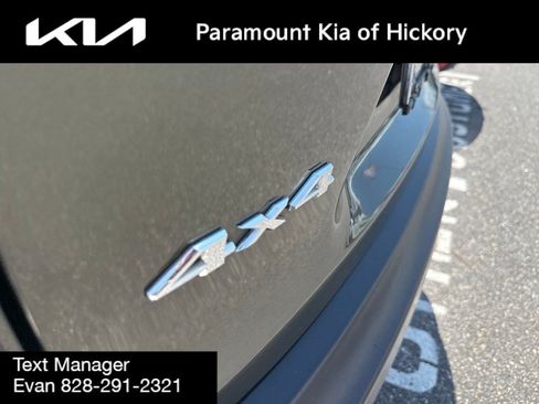 Used 2019 Jeep Cherokee Latitude w/ Popular Appearance Group AWD/4WD image 8