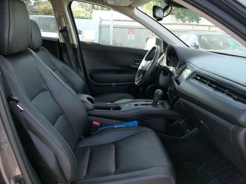 Used 2021 Honda HR-V EX-L image 21