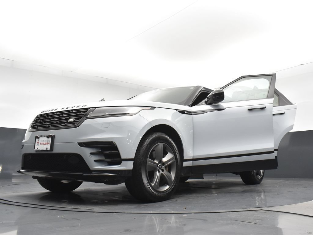 Used 2025 Land Rover Range Rover Velar Dynamic SE AWD/4WD image 30