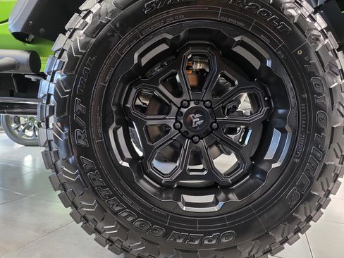 New 2025 Jeep Wrangler Unlimited Sport image 7