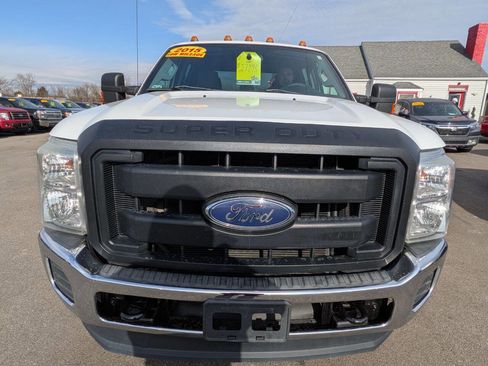 Used 2015 Ford F350 XL image 4