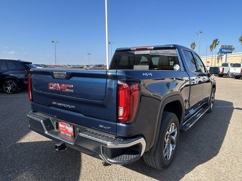 Used 2023 GMC Sierra 1500 SLT w/ SLT Premium Package image 6