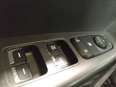 Used 2017 Kia Sportage LX FWD image 27