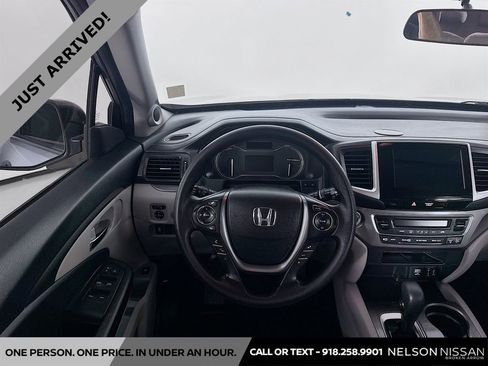 Used 2018 Honda Pilot EX image 20
