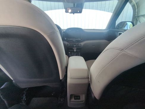 Used 2024 Kia Soul EX image 27