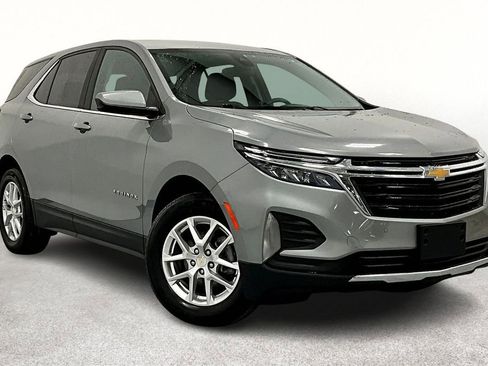 Used 2023 Chevrolet Equinox LT image 1