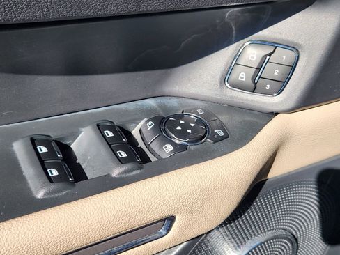 Used 2024 Ford Expedition Max Limited image 27