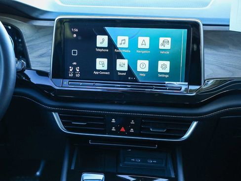 New 2026 Volkswagen Atlas SE image 21