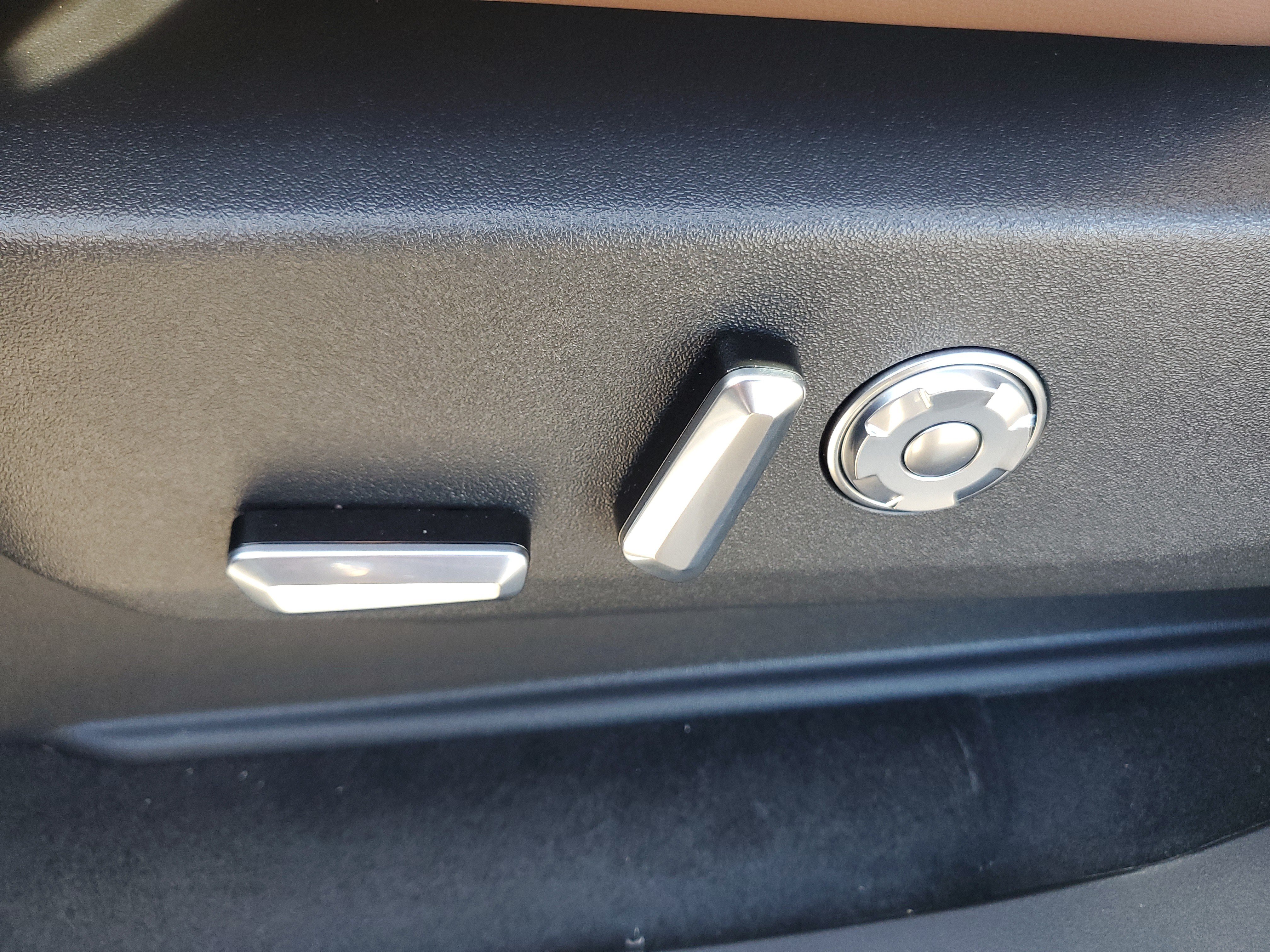 New 2027 Lincoln Navigator L Reserve AWD/4WD image 13