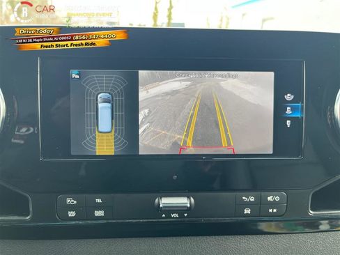 Used 2024 Mercedes-Benz Sprinter 2500 w/ Parking Package image 18