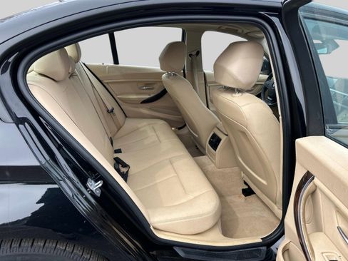 Used 2014 BMW 320i xDrive Sedan image 14