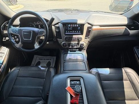 Used 2019 GMC Yukon Denali w/ Open Road Package AWD/4WD image 20