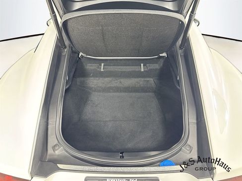 Used 2021 Jaguar F-TYPE R image 33