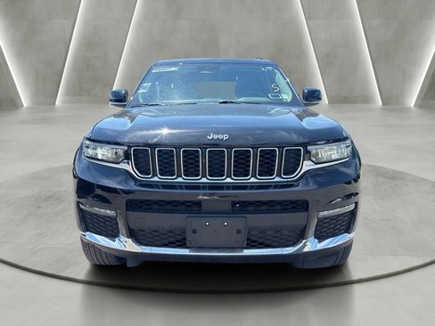 Used 2023 Jeep Grand Cherokee L Limited AWD/4WD image 2