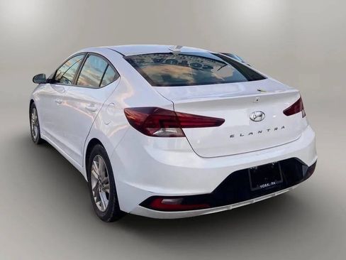 Used 2019 Hyundai Elantra SEL image 4