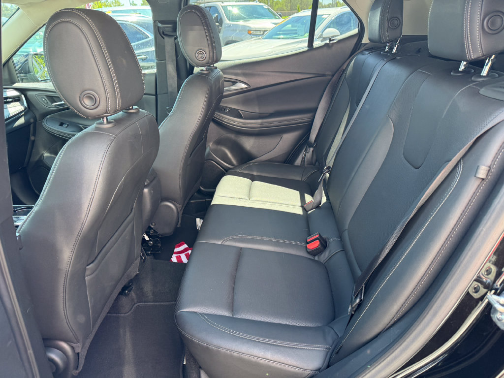 Used 2024 Buick Encore GX Sport Touring AWD/4WD image 34