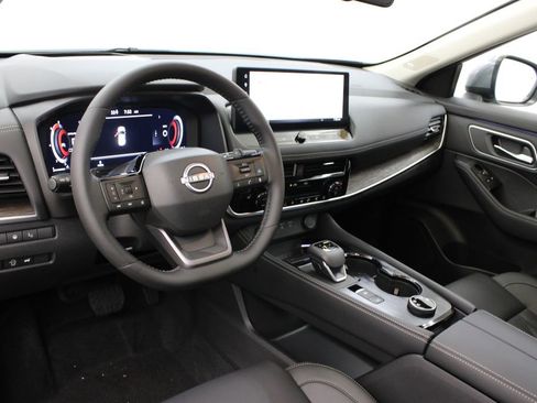 New 2026 Nissan Rogue Platinum w/ Platinum Premium Package image 16