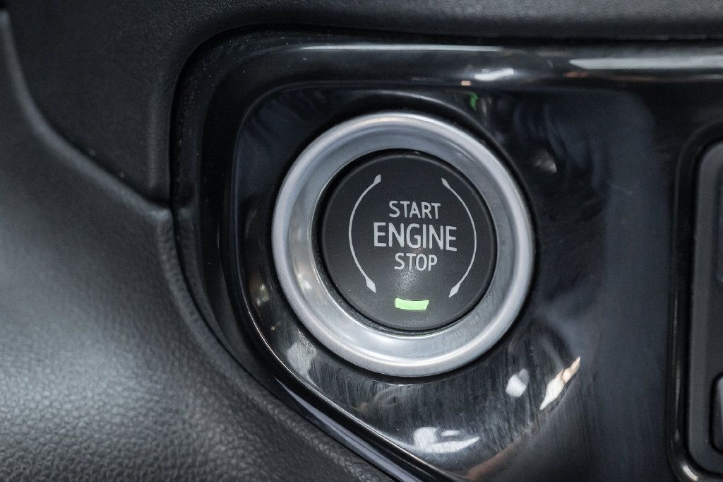 Used 2024 Chevrolet Silverado 1500 High Country RWD image 29