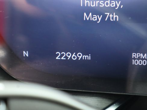 Used 2025 Buick Envision Preferred AWD/4WD image 29