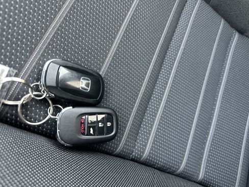 Used 2025 Honda CR-V Sport image 20