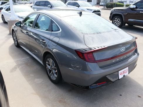 Used 2022 Hyundai Sonata SEL image 5
