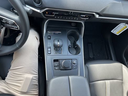 New 2026 MAZDA CX-70 SC AWD/4WD image 41