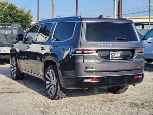 Used 2022 Jeep Grand Wagoneer Series II w/ Convenience Group III AWD/4WD image 5