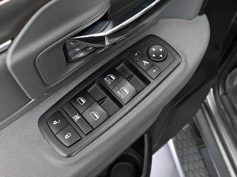 Used 2018 RAM 1500 Big Horn AWD/4WD image 14