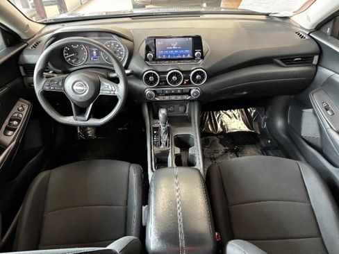 Used 2024 Nissan Sentra S FWD image 17