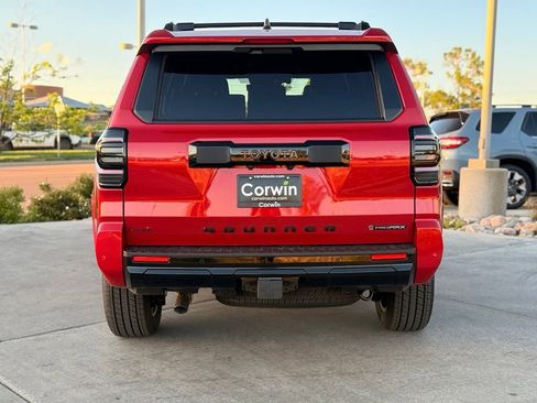 Used 2026 Toyota 4Runner Platinum AWD/4WD image 7