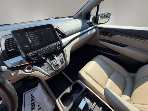 Used 2019 Honda Odyssey Touring image 23