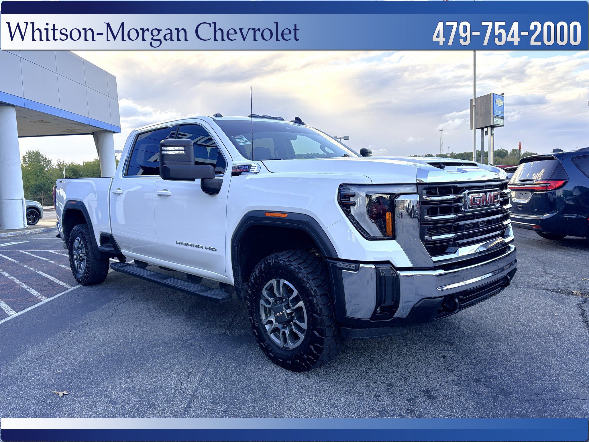 Used 2024 GMC Sierra 2500 SLE w/ SLE Value Package; AWD/4WD image 3