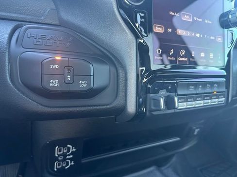 Used 2025 RAM 2500 Tradesman AWD/4WD image 18