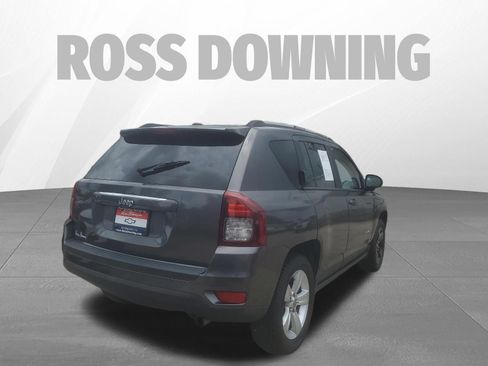 Used 2017 Jeep Compass Sport w/ Power Value Group FWD image 4