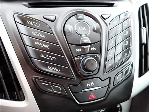 Used 2013 Ford Focus SE image 15