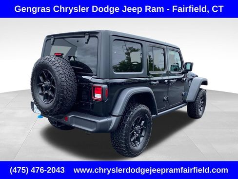 Used 2024 Jeep Wrangler Unlimited AWD/4WD image 6