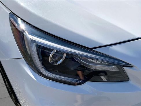 Used 2019 Subaru Outback 2.5i Limited AWD/4WD image 27