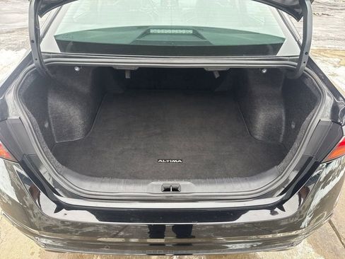 Used 2024 Nissan Altima 2.5 SR image 41