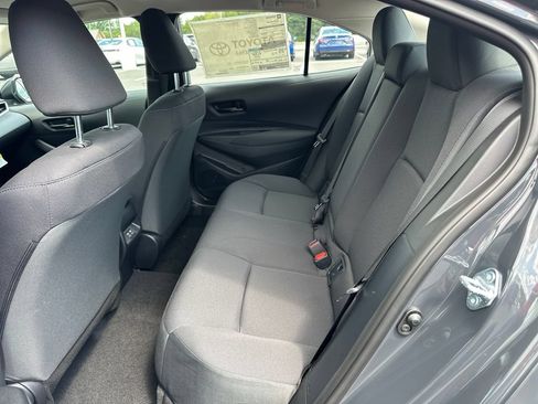 Used 2026 Toyota Corolla LE w/ LE Premium Package FWD image 17