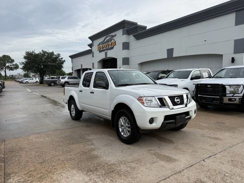 Used 2017 Nissan Frontier SV RWD image 36