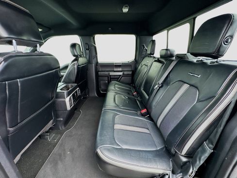 Used 2019 Ford F150 Platinum image 15