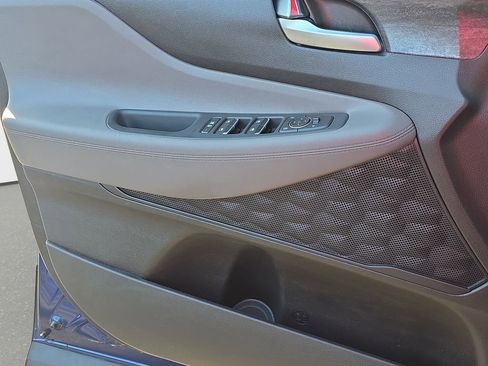 Used 2020 Hyundai Santa Fe SEL image 28