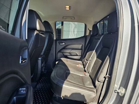 Used 2019 Chevrolet Colorado ZR2 image 18